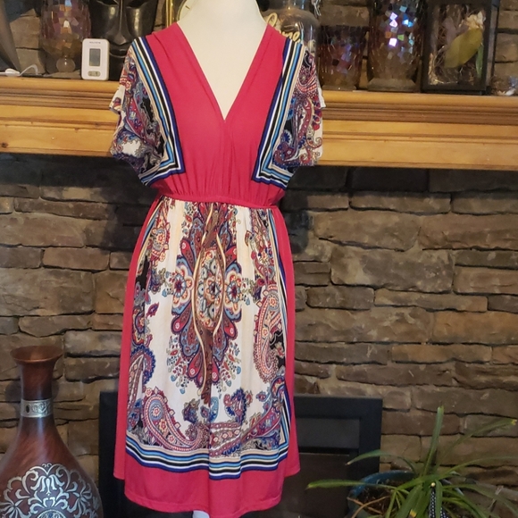SALE⚡ADORABLE V-NECK  DRESS SZ M/L - Picture 2 of 8